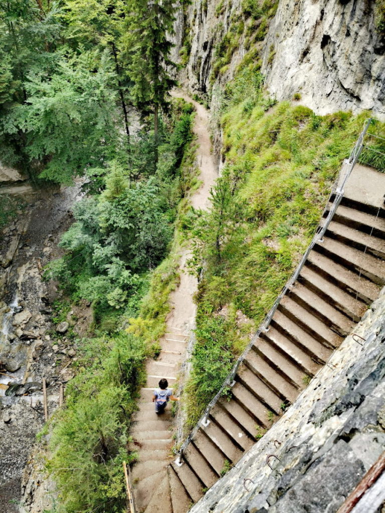 Steile Treppe in der Karwendel Klamm